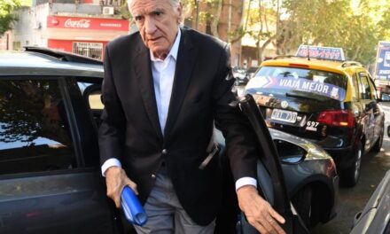 José Luis Gioja pidió unidad en el peronismo, defendió las PASO y reclamó la libertad de Cristina Kirchner