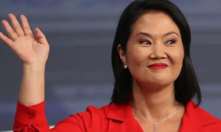 Keiko Fujimori logra una ventaja irreversible en las elecciones de Perú y Roberto Sánchez denuncia fraude