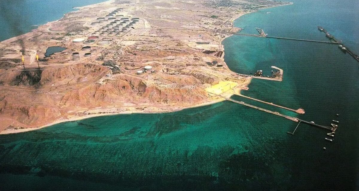 Qué es la isla de Kharg, la joya petrolera de Irán que podría ser atacada por EEUU