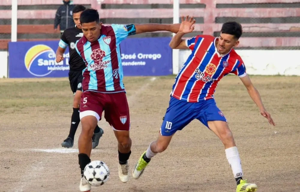 Alianza arrancó con goleada y Desamparados lo dio vuelta en el inicio del Clausura