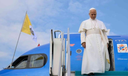 León XIV pisó suelo español por primera vez como Papa en una visita que promete ser histórica