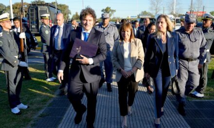 Patricia Bullrich marca límites al borde del Rubicón mientras Javier Milei espera a la economía