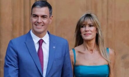 La Justicia envía a juicio a la esposa de Pedro Sánchez