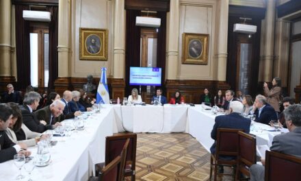 El Senado consiguió dictaminar la ley Hojarasca, que elimina más de 60 leyes consideradas en desuso