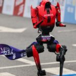 Robots que corren más que humanos: la hazaña en Beijing