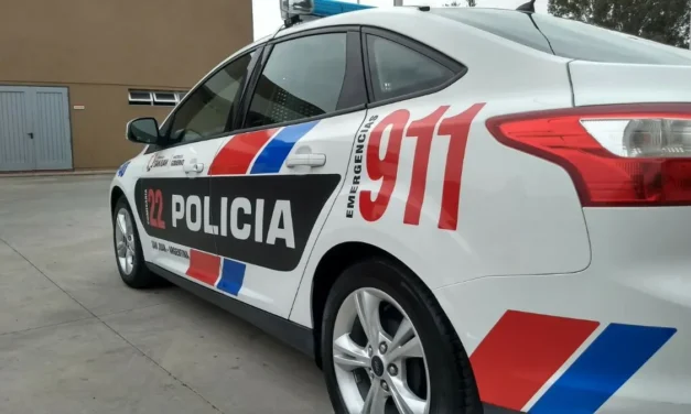 Lo descubrieron robando en un auto, escapó, pero terminó preso y fue declarado reincidente