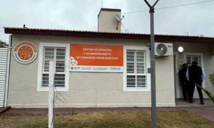 Una nueva web conecta a quienes necesitan ayuda con los centros de atención por consumos problemáticos
