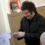el peronismo supera por un punto a La Libertad Avanza y crece la indefinición electoral