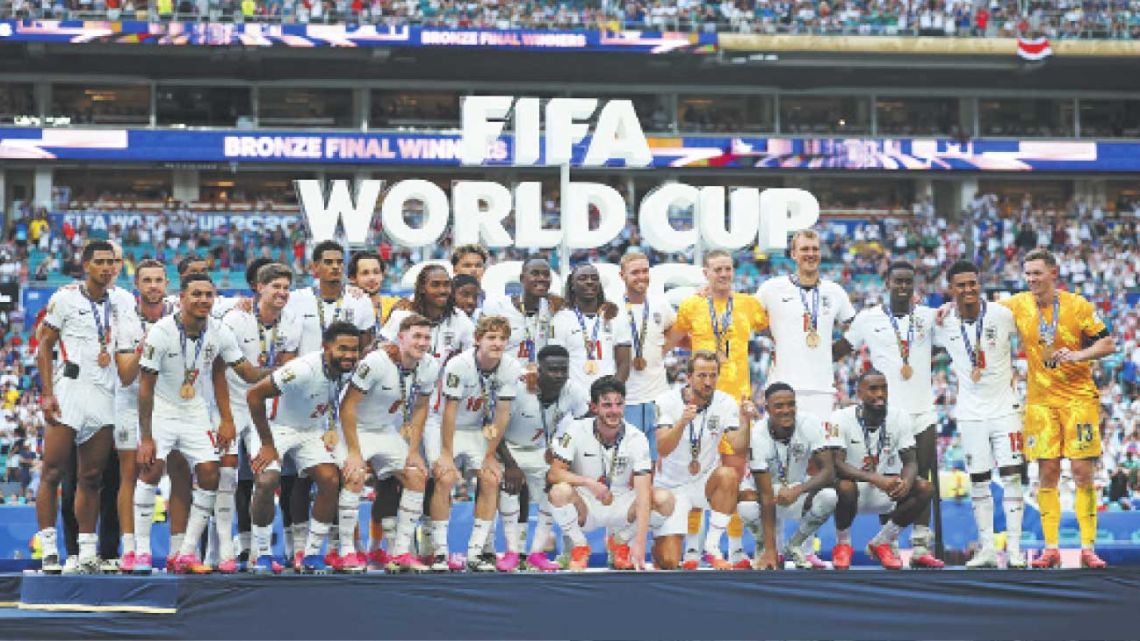 En un partido con diez goles y mucha emoción, Inglaterra quedó tercero