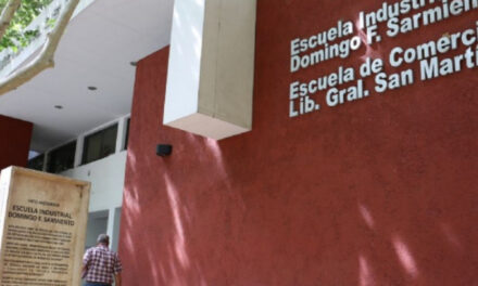 Alerta por viento Zonda: la UNSJ suspendió las actividades presenciales en los preuniversitarios
