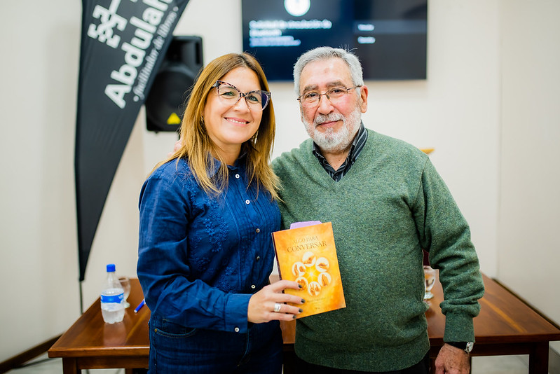 Presentaron en la Legislatura el libro «Algo para conversar» del autor sanjuanino Miguel Ángel Leiva