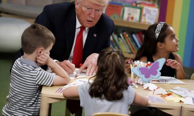 Donald Trump lanza un programa que regalará u$s1.000 a cada bebé nacido durante su mandato