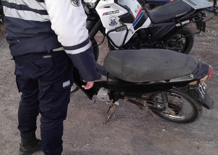 Lo frenaron en un control y descubrieron que llevaba un motor robado