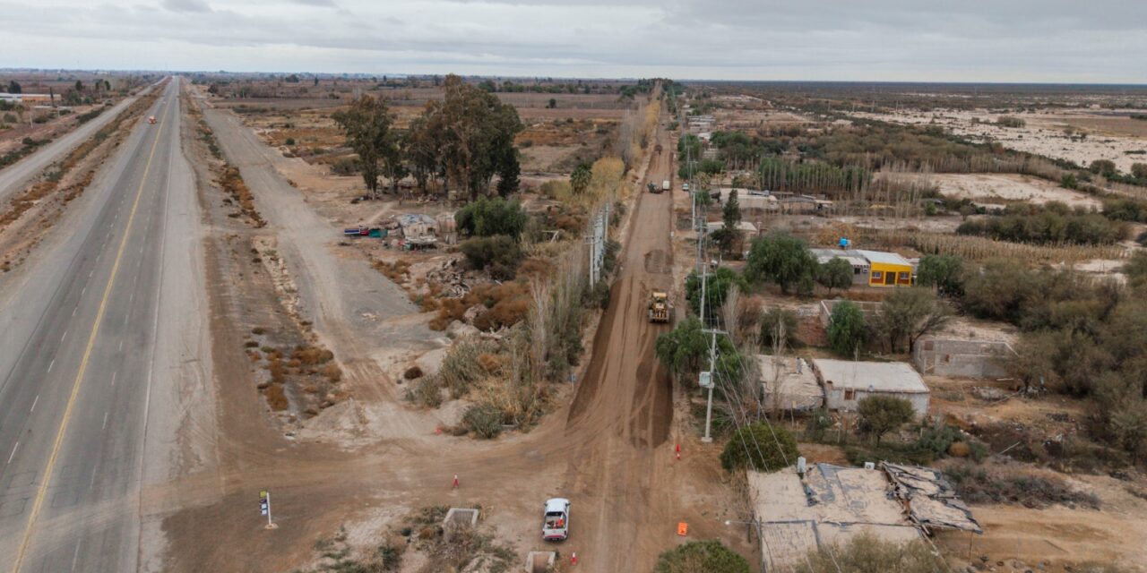 Comenzó la pavimentación de Mendoza Vieja, una obra clave para la conectividad de Sarmiento