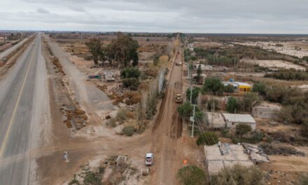 Comenzó la pavimentación de Mendoza Vieja, una obra clave para la conectividad de Sarmiento
