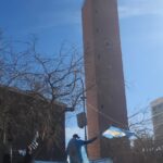 La Plaza 25 se vistió de celeste y blanco tras la épica clasificación de Argentina