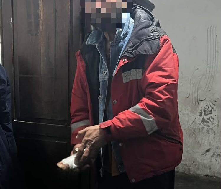 Lo atraparon con una camiseta robada tras un operativo en pleno centro