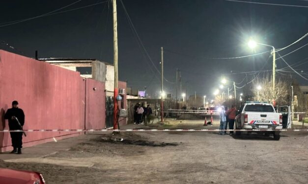 Último momento: le dispararon dos veces en la cabeza a un hombre en el barrio Los Toneles