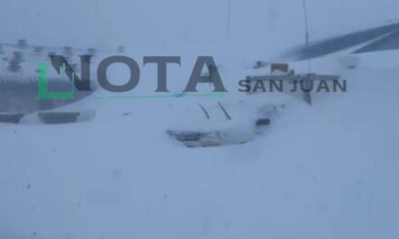 Video: así amaneció Veladero, sepultado por una intensa nevada