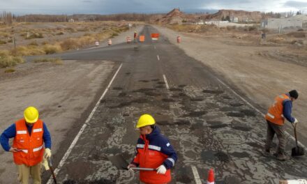 Realizan trabajos de mantenimiento sobre Ruta 150