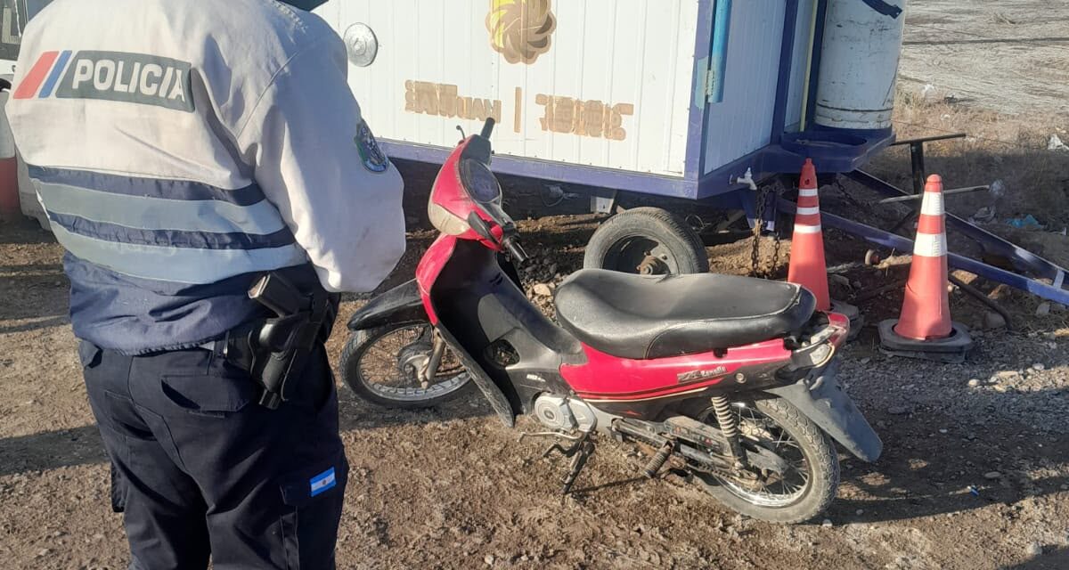 Recuperaron en Sarmiento una moto que era buscada por un caso de hurto
