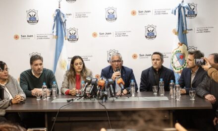 El Gobierno acompaña a las familias de las víctimas y coordina los homenajes tras la tragedia