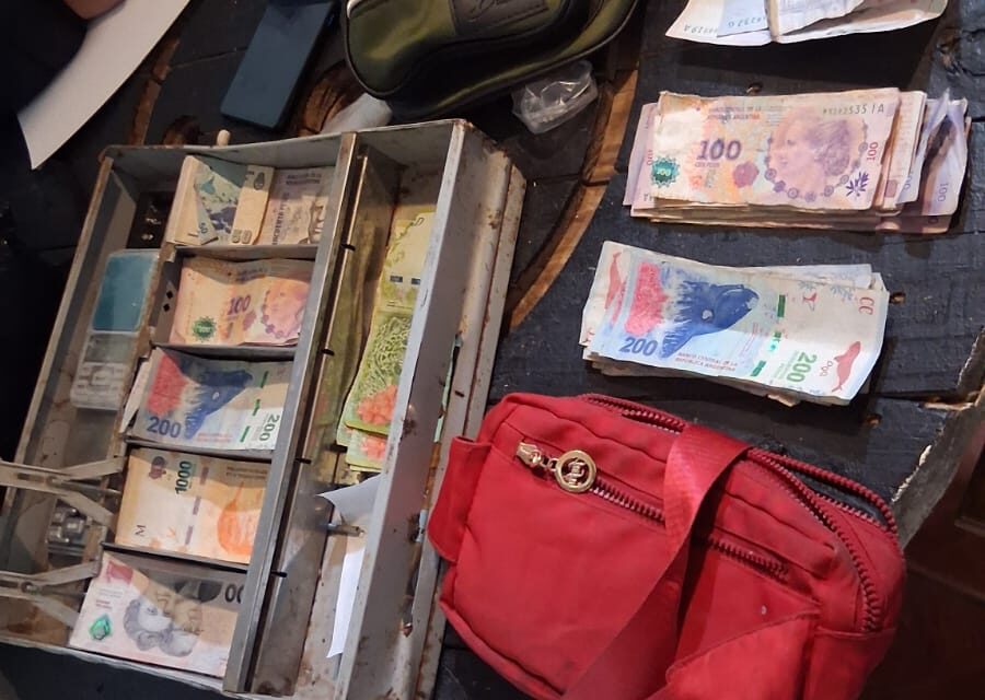 Allanamientos en Rivadavia: investigaban amenazas y encontraron más de 160 gramos de cocaína