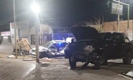 Violento choque en Rawson: tres personas resultaron heridas y una quedó inconsciente