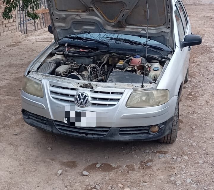 Intentó robar la batería de un auto y terminó detenido en Chimbas