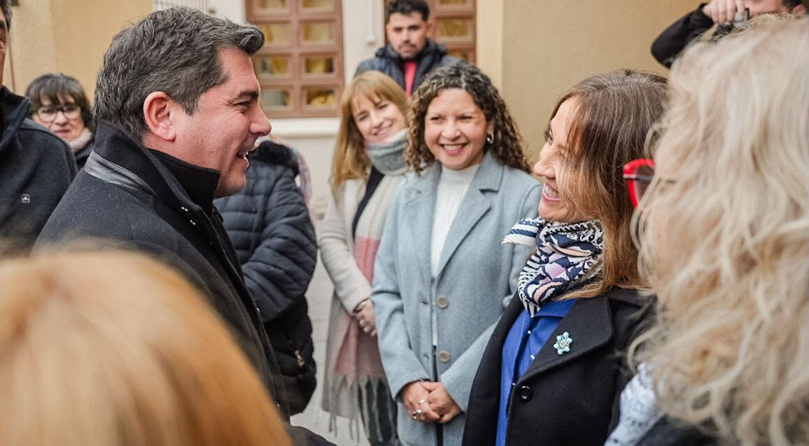 Orrego entregó 875 pares de anteojos en Pocito y el programa ya superó los 3.100 lentes distribuidos en 2026