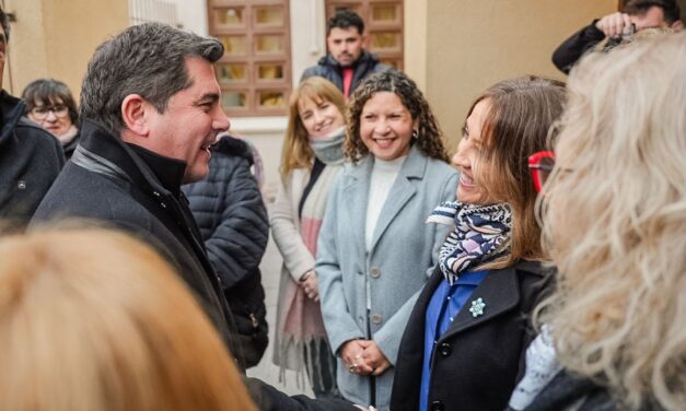 Orrego entregó 875 pares de anteojos en Pocito y el programa ya superó los 3.100 lentes distribuidos en 2026