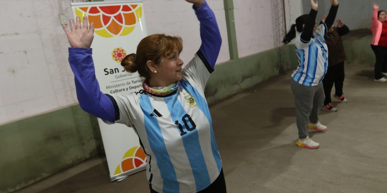 El deporte une generaciones y transforma la vida de las personas mayores