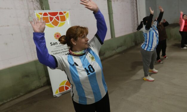 El deporte une generaciones y transforma la vida de las personas mayores