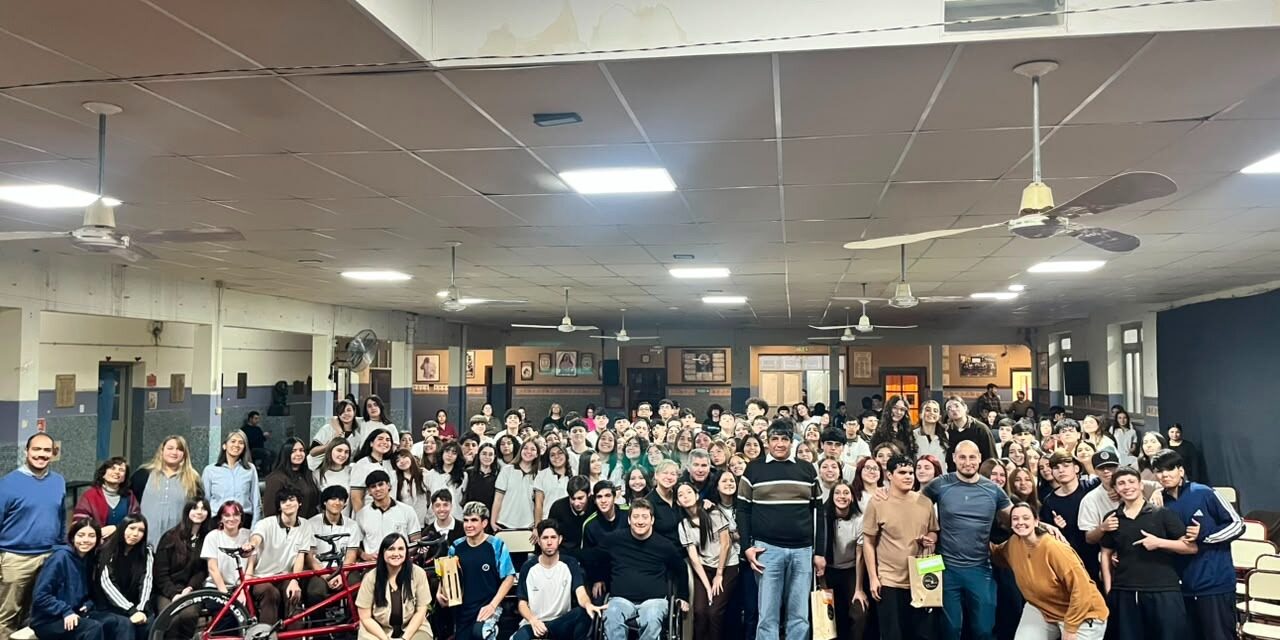 La Escuela Fray Mamerto Esquiú vivió una jornada de inclusión junto al deporte adaptado