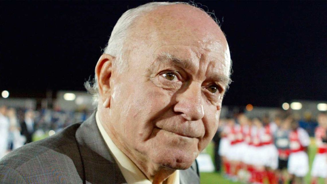El centenario de Alfredo Di Stéfano: el jugador total que cambió para siempre la historia del fútbol europeo