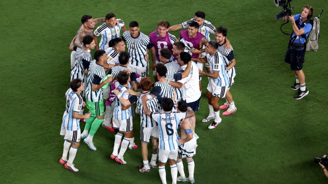 La reacción de los medios ingleses tras el pase de Argentina a las semifinales del Mundial 2026: «Inglaterra deberá destronar a Messi»