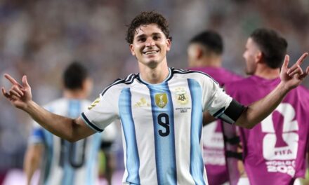 Argentina no termina de explotar, pero le alcanzó con el corazón para eliminar a Suiza y ahora va por Inglaterra