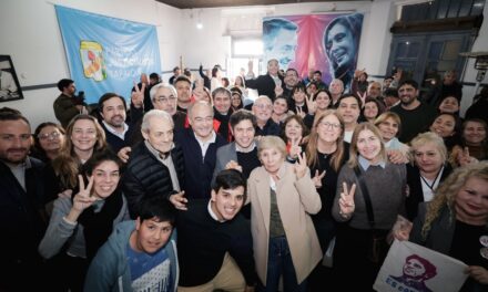 Axel Kicillof apuntó contra Javier Milei y llamó a reconstruir una Argentina del lado del pueblo y sus trabajadores