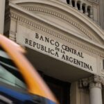 Qué dice el artículo 3° de la Carta Orgánica del BCRA que Javier Milei califica de ignorancia espantosa