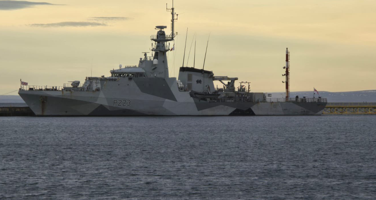 Tierra del Fuego denunció una provocación flagrante el paso de un buque de guerra