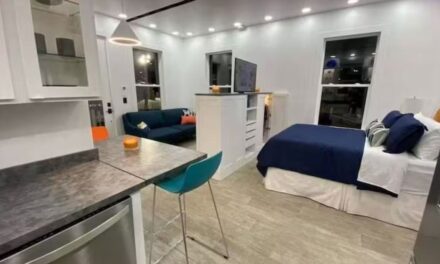 Así es la casa de 37 metros cuadrados en la que vive Elon Musk: cómo es por dentro