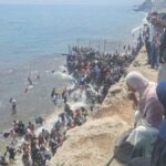 España refuerza la frontera tras una nueva avalancha de inmigrantes desde Marruecos