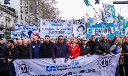 La CGT se plegó a la marcha de jubilados