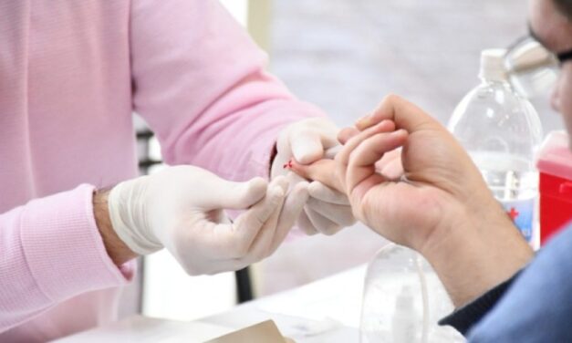 Salud refuerza la prevención de las hepatitis con testeos gratuitos y vacunación en toda la provincia