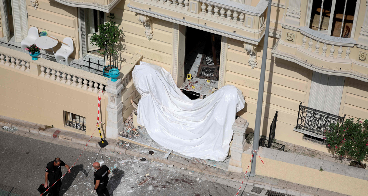 La esposa y el hijo del empresario atacado en Mónaco permanecen graves mientras crece la pista sobre Kiev
