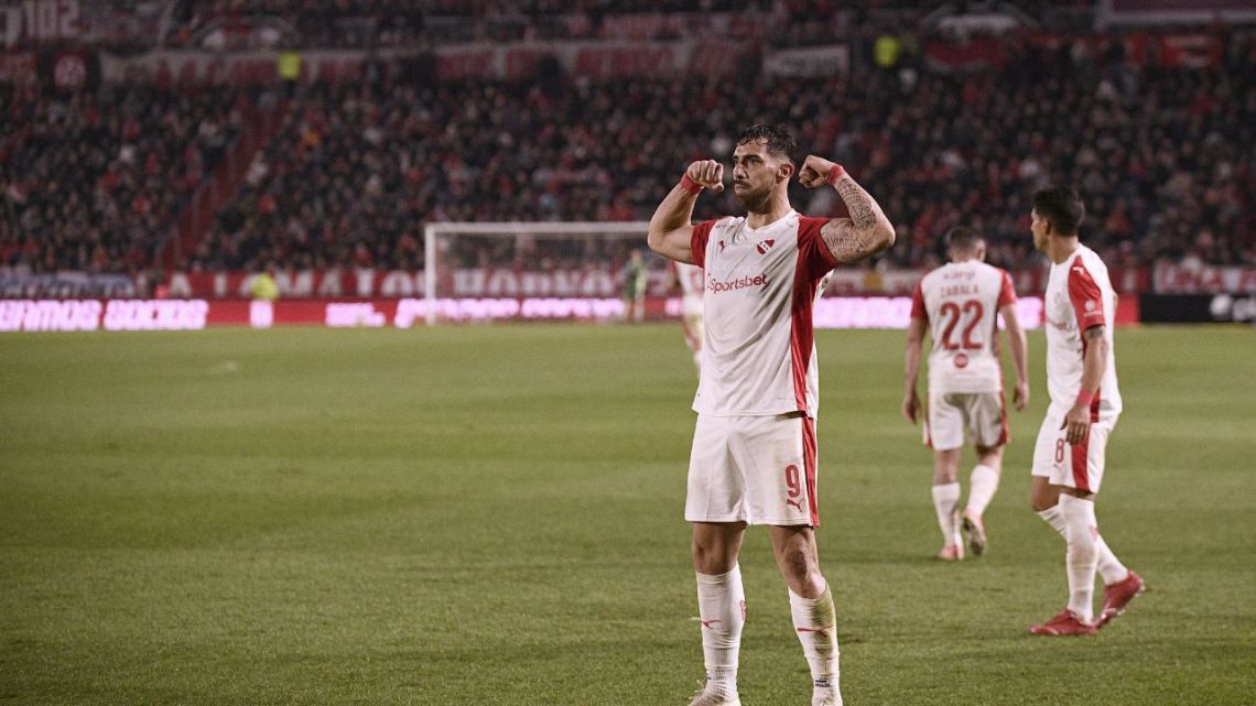 Independiente dio el golpe en La Plata: venció 2-0 a Estudiantes con goles de Ávalos y Montiel