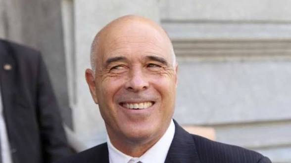 El presidente provisional del Senado, Bartolomé Abdala, quedó en el centro de la polémica por su viaje al Mundial