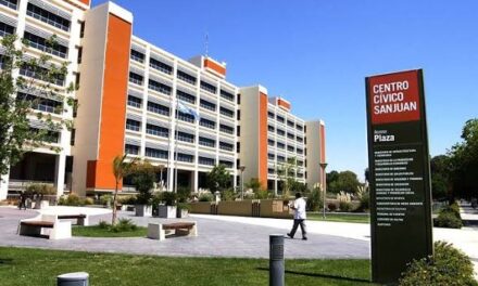 Docentes evalúan la nueva propuesta salarial presentada por el Gobierno