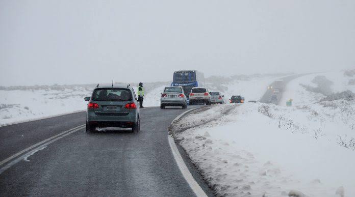 Qué tener en cuenta si viajás por rutas con nieve o agua-nieve: las recomendaciones de Vialidad Nacional