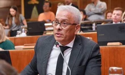 Quiroga Moyano sobre la ley de lemas: » Buscan la trampa, nosotros lo hicimos y no nos sirvió»
